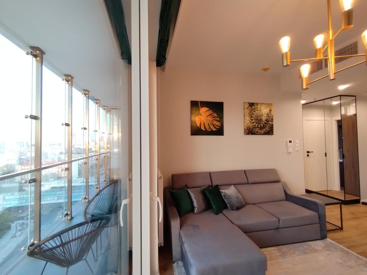 Wola Tower Deluxe Separate Bedroom With Free Garage - By Perfect Apart وارسو المظهر الخارجي الصورة