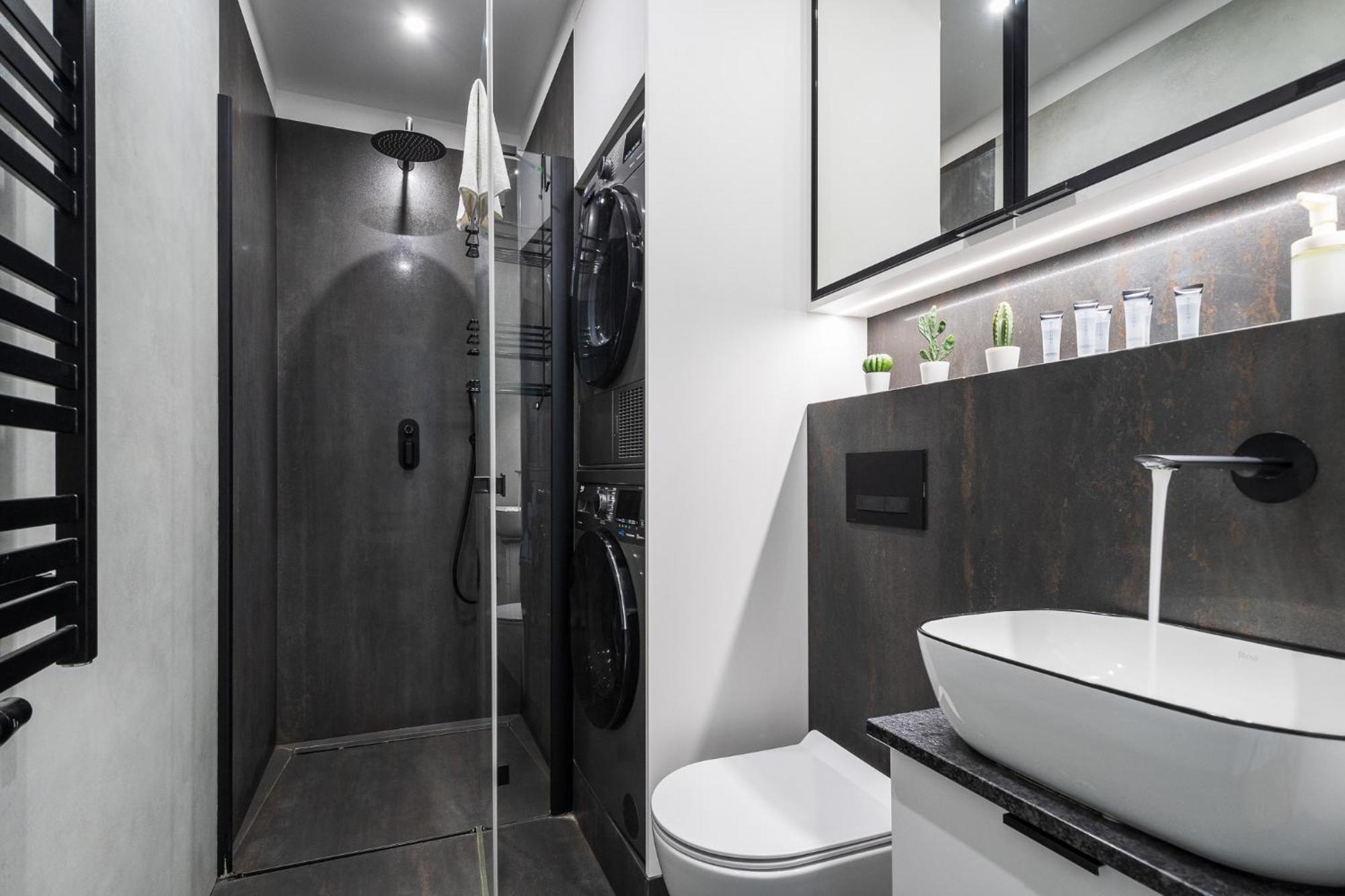 Wola Tower Deluxe Separate Bedroom With Free Garage - By Perfect Apart وارسو المظهر الخارجي الصورة